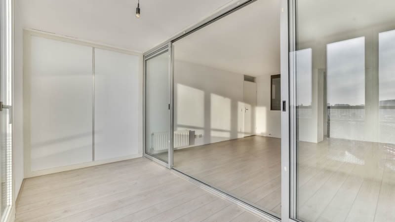 Porta de Vidro em Atiradores